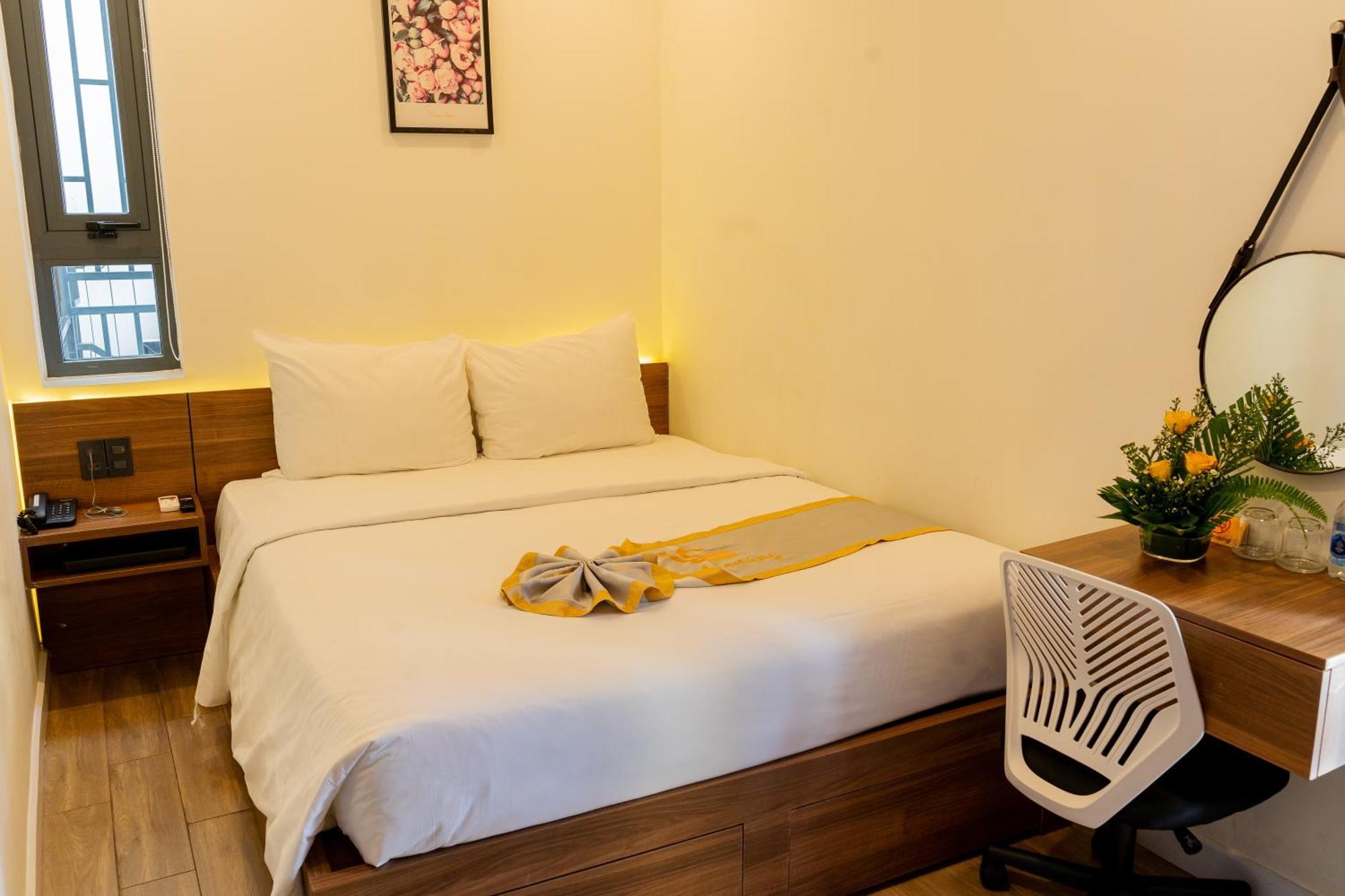 Lee Charming Hotel Nha Trang Extérieur photo