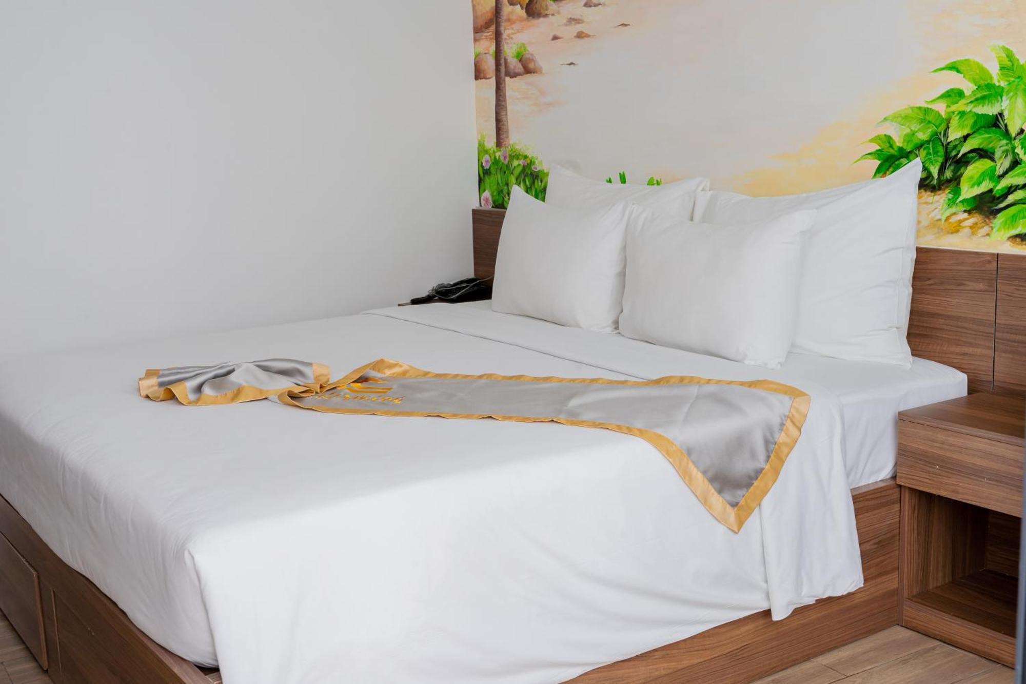 Lee Charming Hotel Nha Trang Extérieur photo